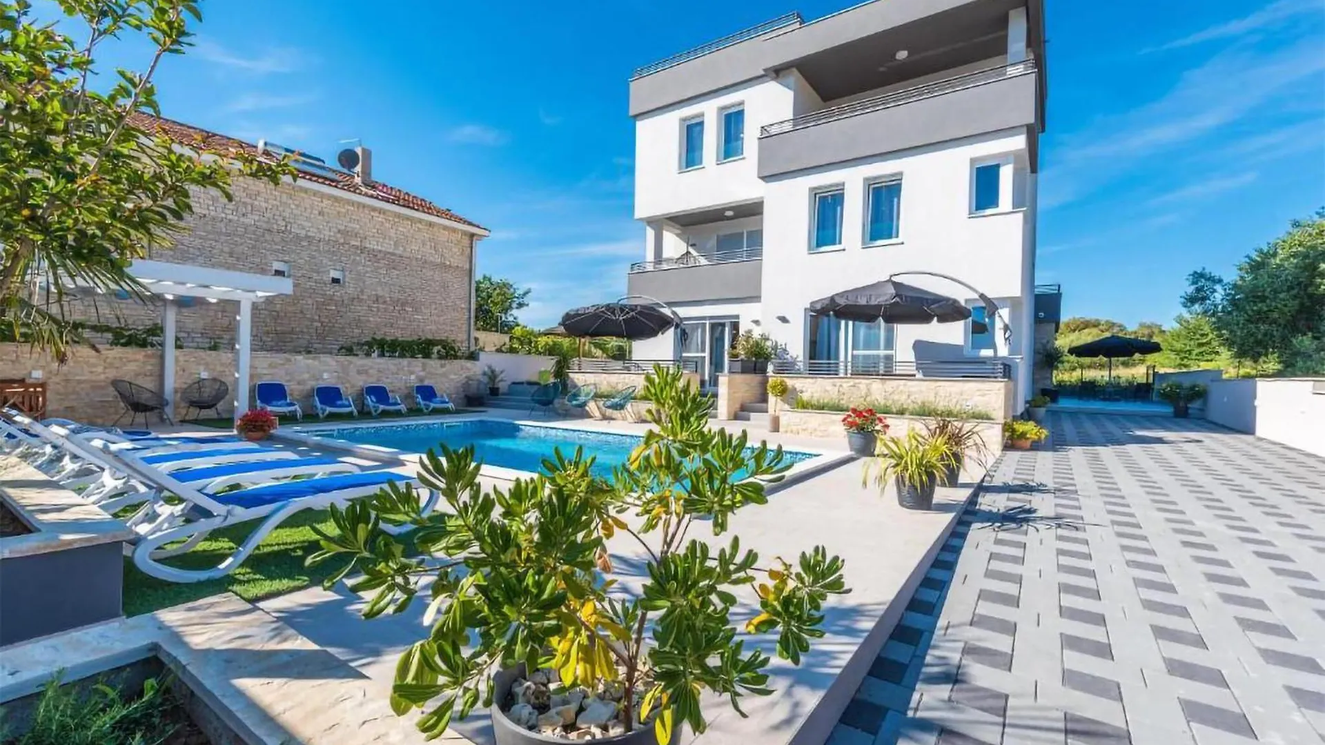 Awesome Apartment In Bibinje With Wifi