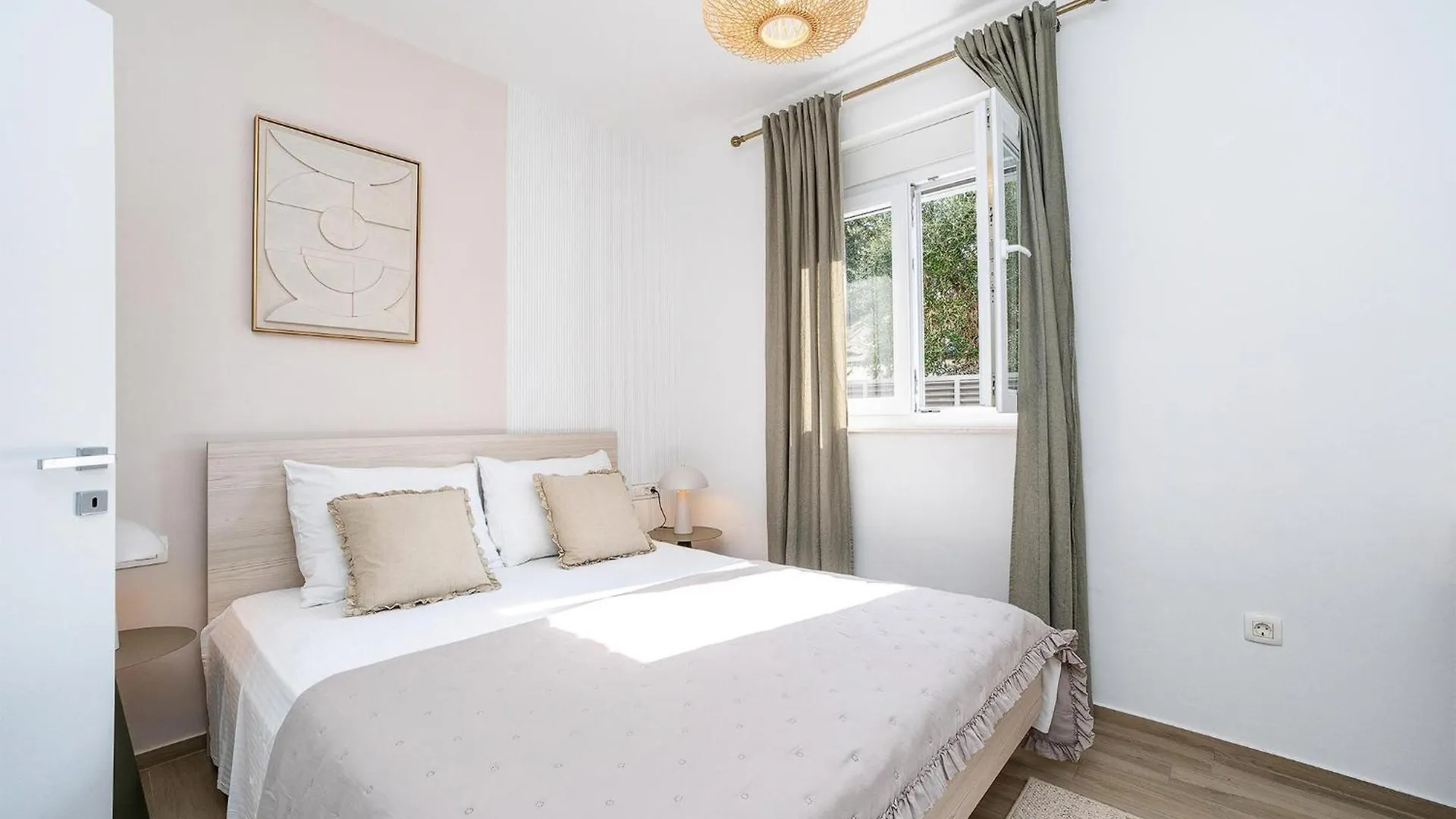 Awesome Apartment In Bibinje With Wifi